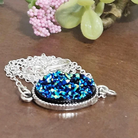 Fashion Blue Druzzy Stone Necklace - Picture 4 of 5